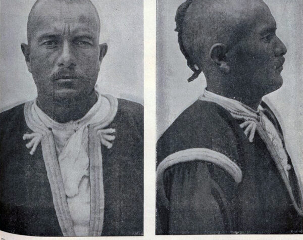 Un jeune homme de Nabeul aux yeux bleux